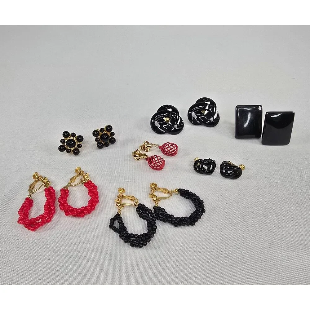 Black & Red‎ Gold Tone Lot of Vintage Clip-on Screw-Back Earrings Napier Trifari